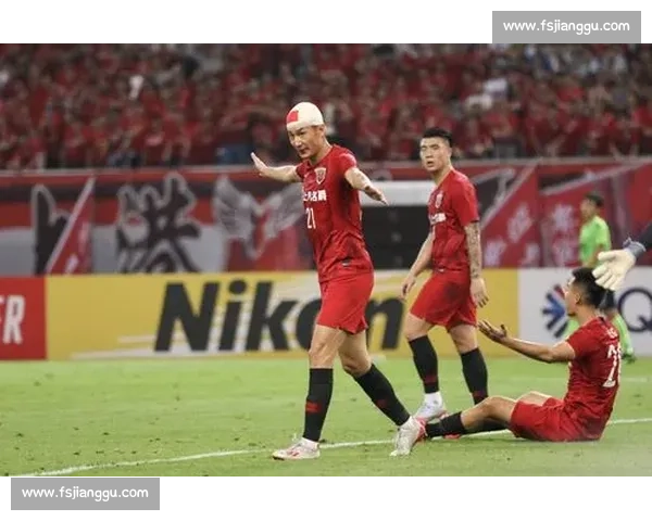亚冠焦点之战上海上港迎战全北现代谁能掌控出线主动权关键对决解析 亚冠焦点之战上海上港迎战全北现代谁能掌控出线主动权关键对决解析
